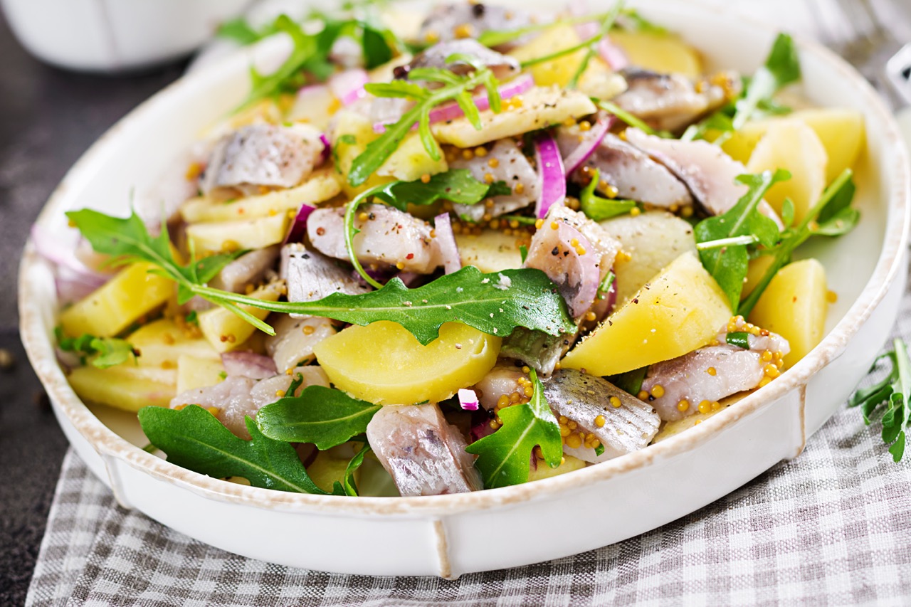 Letnja krompir salata sa tunjevinom